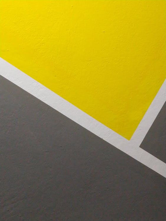 Ultimate Gray és Illuminating Yellow